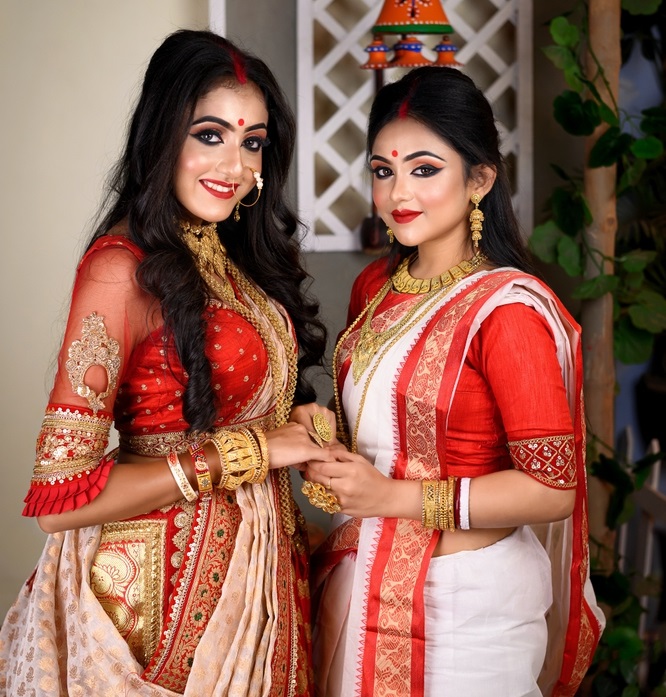 Traditional Saree Draping Image